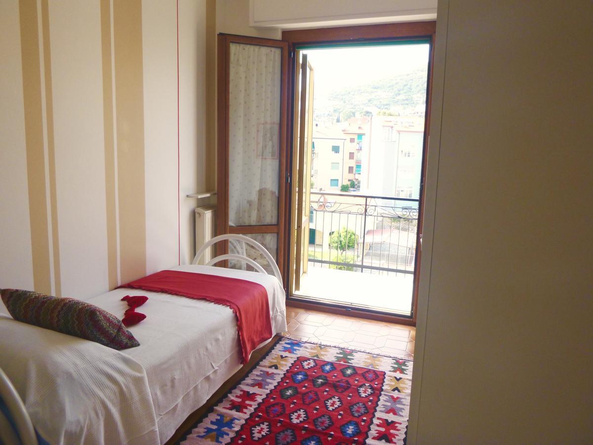I Love Pietra Ligure Eksteriør billede